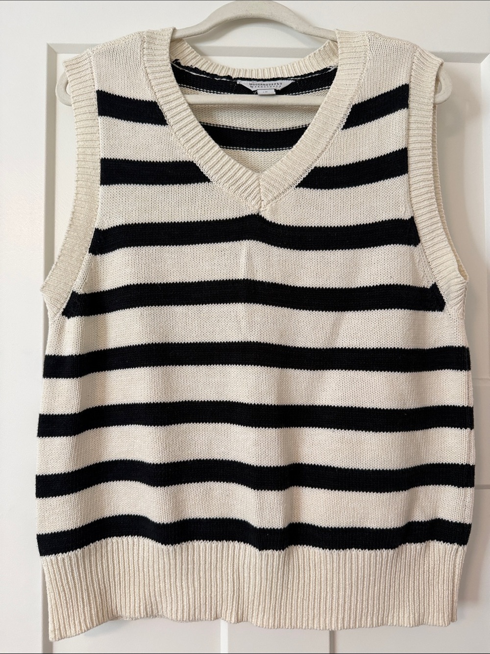 Sanctuary Black & Cream Striped V-Neck Sweater Vest